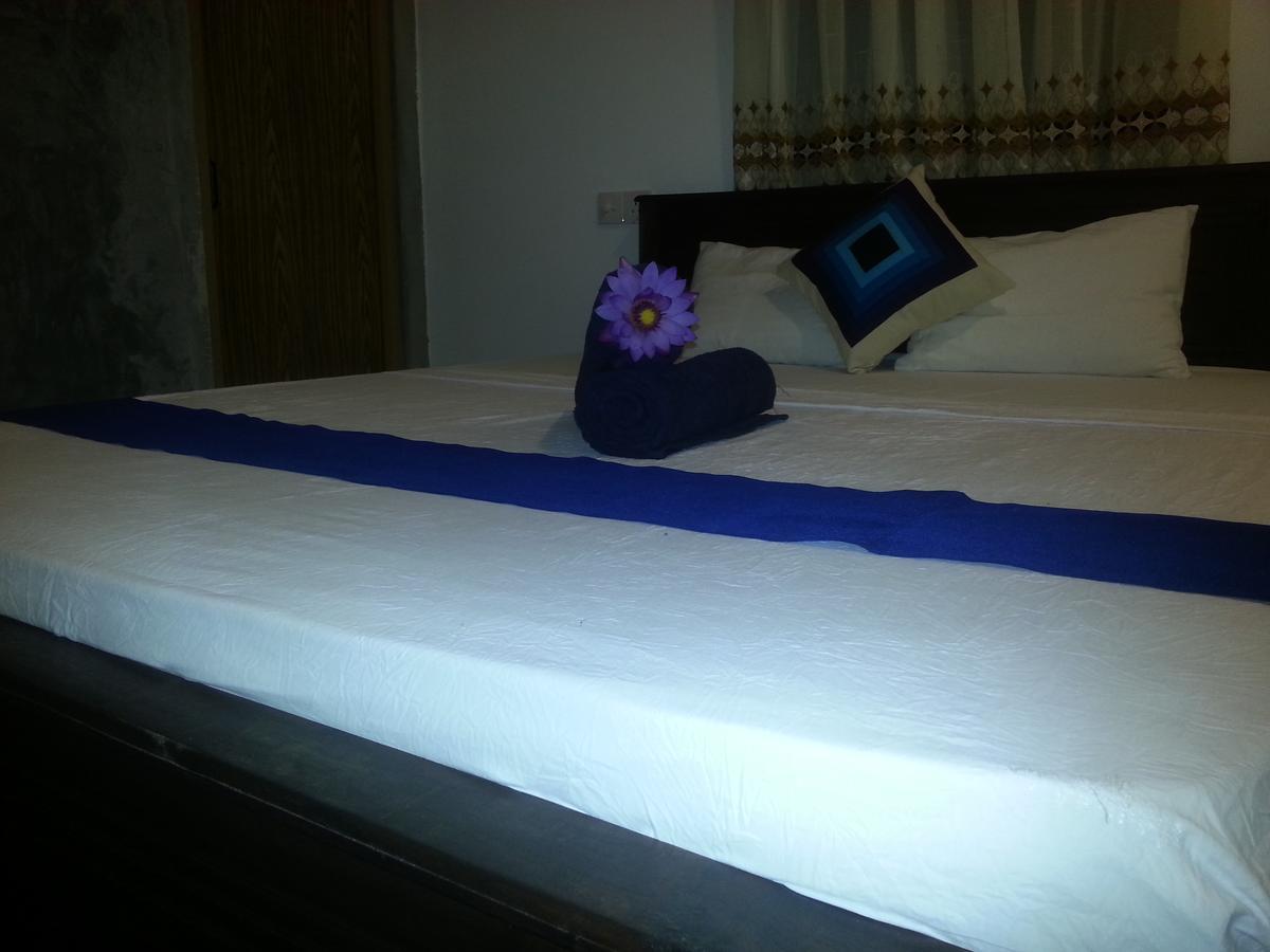 Hotel Blooming Polhena Exterior foto
